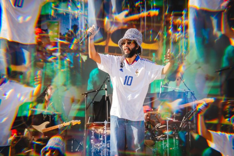 Atmosphere, De La Soul And Stephen Marley Walked Into A Reggae Festival. The Genre Lines Didn’t Survive. Atmosphere, De La Soul And Stephen Marley Walked Into A Reggae Festival. The Genre Lines Didn't Survive.